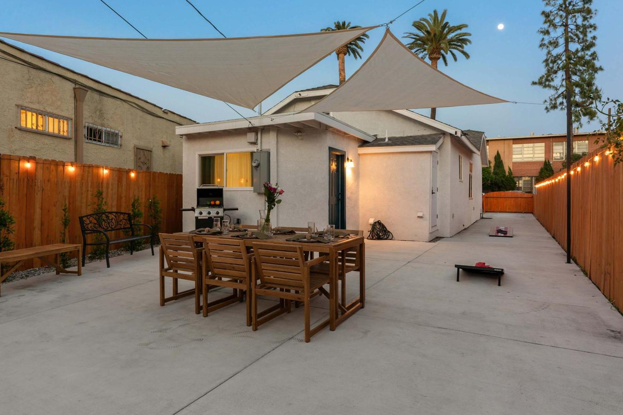 Holiday home New Listing Midcity By Colby & Conrad